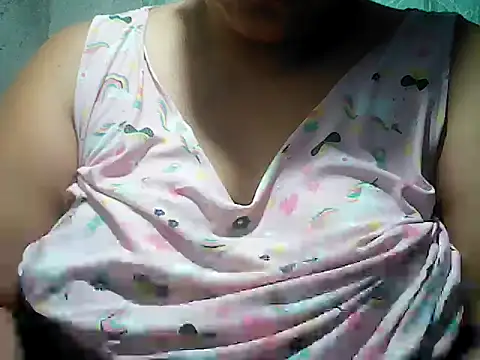 Snapshot of Sexyhorney4u chatting on April 14, 8:59 pm Sexyhorney4u online show from April 14, 8:59 pm