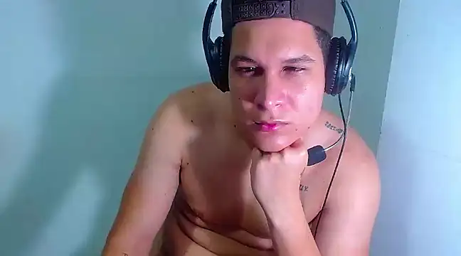 PhoenixGnz online show from March 18, 3:42 pm