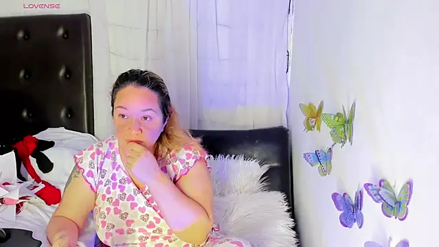 AndreaLombana online show from February 4, 1:56 am