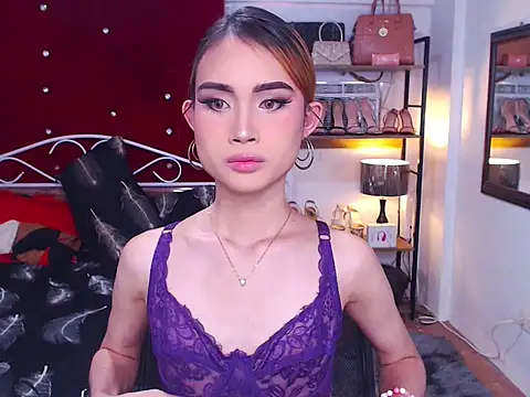 MeatyhorsecockMistress online show from January 18, 9:02 am