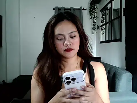 Snapshot of MistressKrizzel chatting on July 23, 6:00 am MistressKrizzel online show from July 23, 6:00 am