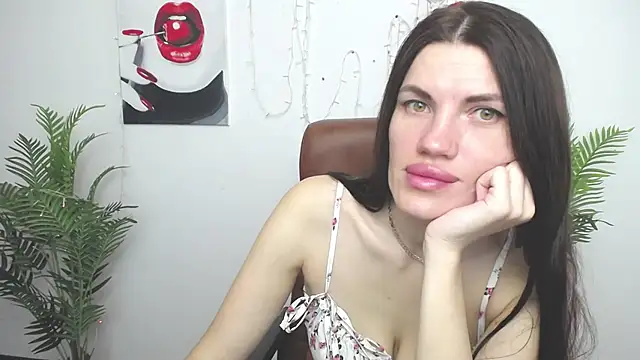 MilaLoona online show from May 8, 6:08 am