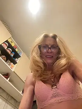 adella13 online show from January 17, 2:28 pm