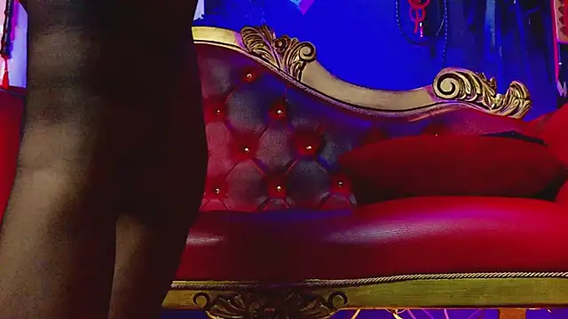 PerlaDivaio online show from March 4, 2:10 pm