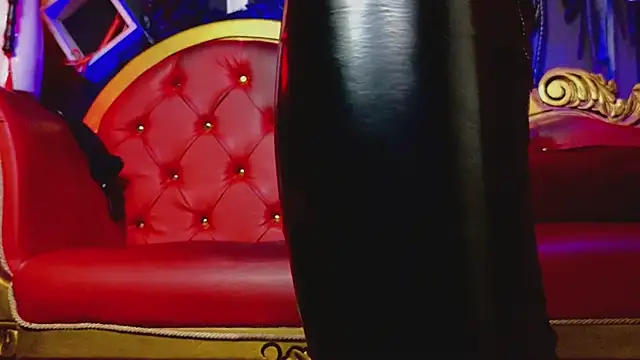 PerlaDivaio online show from March 13, 1:50 pm