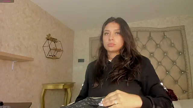 dayra angels online show from December 27, 3:48 pm