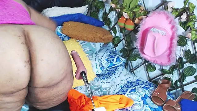 mature beautiful online show from February 7, 10:02 pm