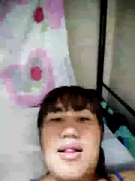 Snapshot of sexyts69xx chatting on February 12, 12:27 am sexyts69xx online show from February 12, 12:27 am