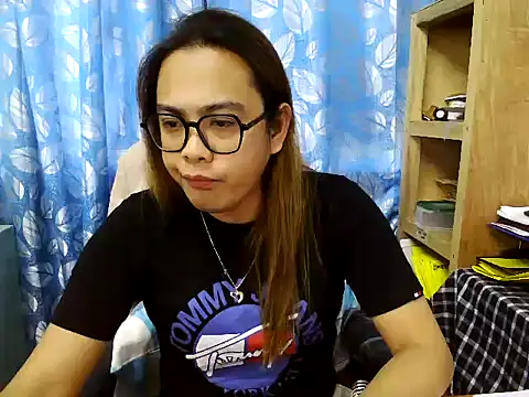 Snapshot of Your_PrettyGirlxxx chatting on May 25, 1:55 am Your PrettyGirlxxx online show from May 25, 1:55 am