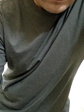 Snapshot of Desi_Rider_Aadi chatting on November 9, 4:55 am Desi Rider Aadi online show from November 9, 4:55 am