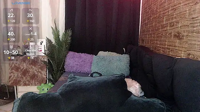 Horny Sassy online show from February 18, 2:27 pm