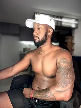 blackdrey18 online show from October 16, 1:34 pm