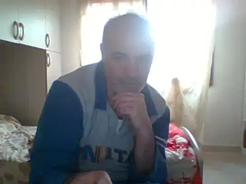 Setesesso7 online show from December 14, 1:49 pm