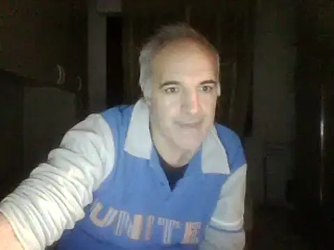 Setesesso7 online show from November 17, 7:08 pm