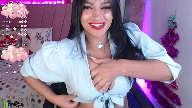 Snapshot of Julia_7 chatting on December 7, 3:36 am Julia 7 online show from December 7, 3:36 am