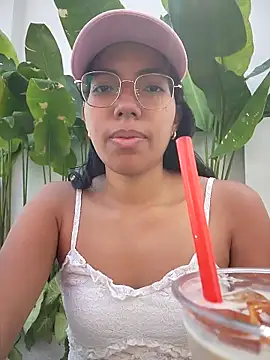 SheenaBrooke online show from February 4, 4:51 am