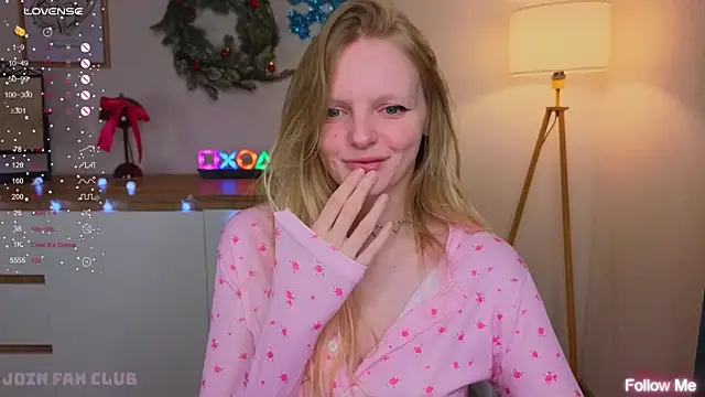 Snapshot of evangel1ne chatting on January 16, 9:41 pm evangel1ne online show from January 16, 9:41 pm