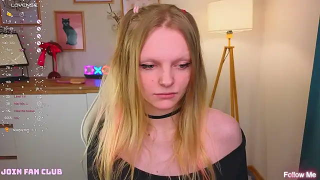 Snapshot of evangel1ne chatting on February 7, 9:29 pm evangel1ne online show from February 7, 9:29 pm