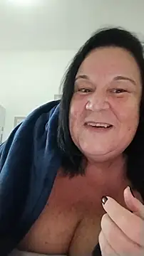 Yaya Mineira online show from June 11, 6:28 pm