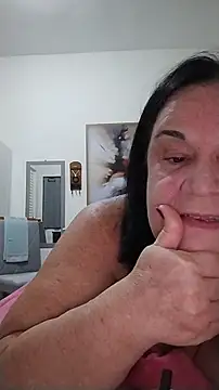 Yaya Mineira online show from June 12, 10:52 pm