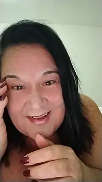 Yaya Mineira online show from July 12, 11:40 pm