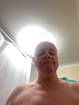 locallad88 online show from December 9, 6:35 pm