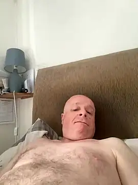 locallad88 online show from September 20, 8:48 am