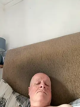 locallad88 online show from October 26, 11:49 am