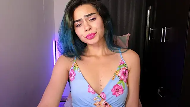 sexyladyy  online show from October 3, 11:35 pm