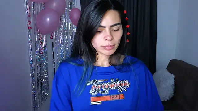 sexyladyy  online show from June 6, 2:38 am