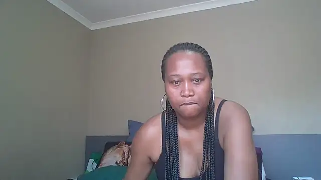 EbonySeductressx online show from September 19, 10:49 am