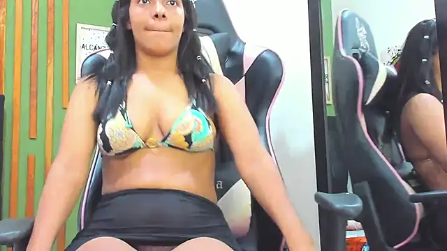  Valeria Brown online show from March 2, 5:33 am