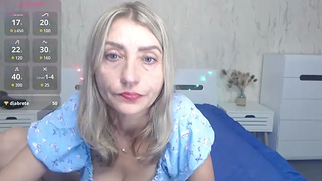 ZoeGrant online show from January 13, 10:45 pm