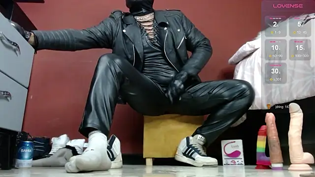 TomLover 12 online show from January 29, 3:01 am