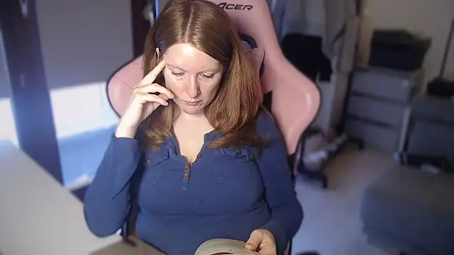 Exotic-Desire online show from November 4, 8:24 am