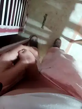 Snapshot of GeilerSchweizer chatting on January 23, 1:13 pm GeilerSchweizer online show from January 23, 1:13 pm