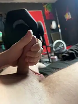 Snapshot of whitestroker chatting on October 9, 2:48 pm whitestroker online show from October 9, 2:48 pm