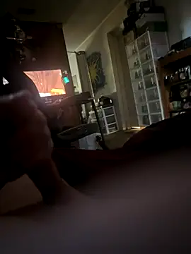 Snapshot of whitestroker chatting on November 3, 6:20 pm whitestroker online show from November 3, 6:20 pm