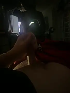 Snapshot of whitestroker chatting on November 11, 10:32 pm whitestroker online show from November 11, 10:32 pm