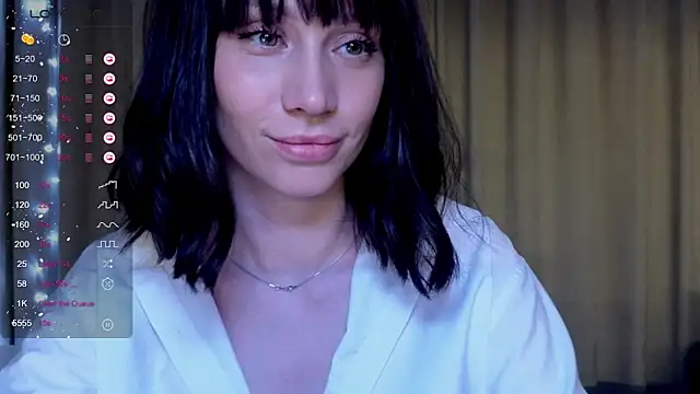 Alice Wonders online show from February 24, 7:23 pm