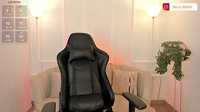 BellaRossii online show from February 6, 2:15 pm