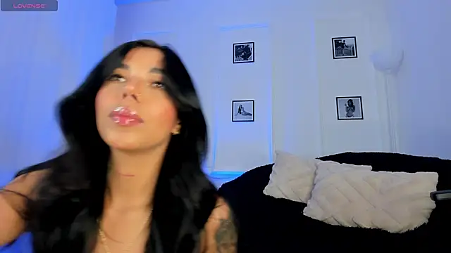 BellaRossii online show from October 16, 11:50 pm