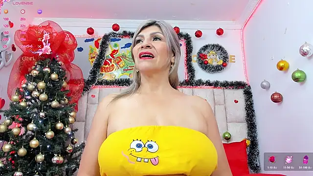 Celeste Lincon online show from December 3, 1:02 am