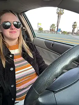 ClumsyLink online show from December 24, 7:44 pm