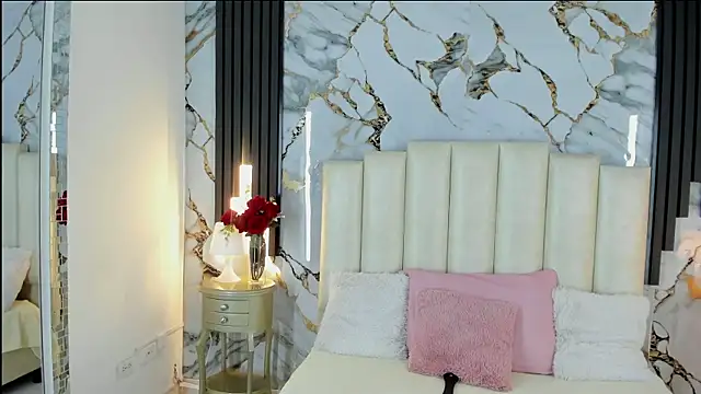 lulumars online show from December 2, 5:35 am