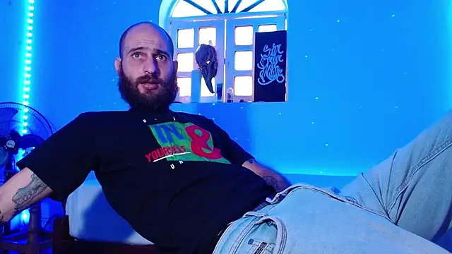 Tatted21xxx online show from September 17, 1:35 pm