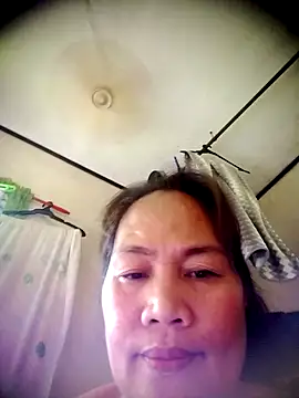 Snapshot of Sofiafuckbabes chatting on January 6, 6:14 am Sofiafuckbabes online show from January 6, 6:14 am