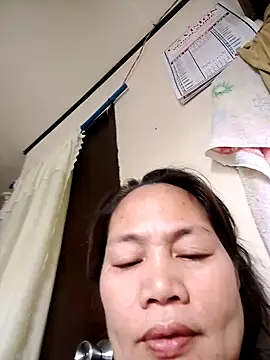 Snapshot of Sofiafuckbabes chatting on January 29, 12:12 am Sofiafuckbabes online show from January 29, 12:12 am