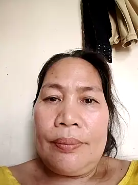 Snapshot of Sofiafuckbabes chatting on February 13, 4:22 am Sofiafuckbabes online show from February 13, 4:22 am