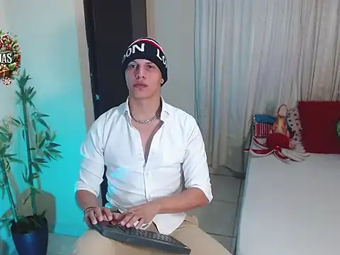 DavidNeill online show from December 29, 9:20 pm